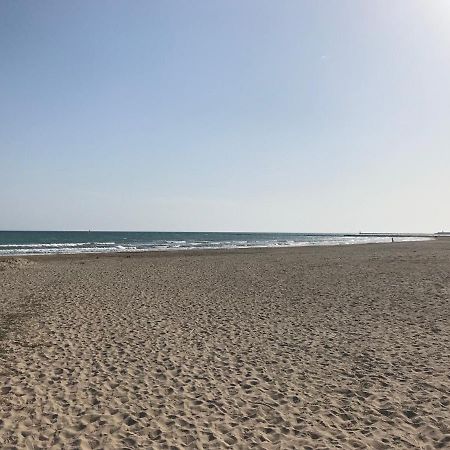 "Aqui Se Vive Bien" Villa Burriana Bagian luar foto